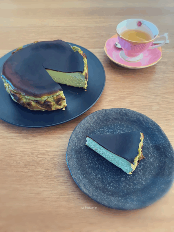 Basque Burnt Cheesecake - Japanese Matcha